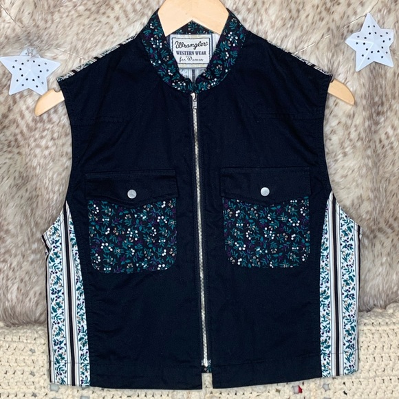 Vintage Wrangler Western Floral Zip Up Vest - Picture 1 of 3